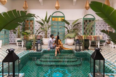 Discover Honeymoon Destinations: Romantic Escapes & Travel Inspiration