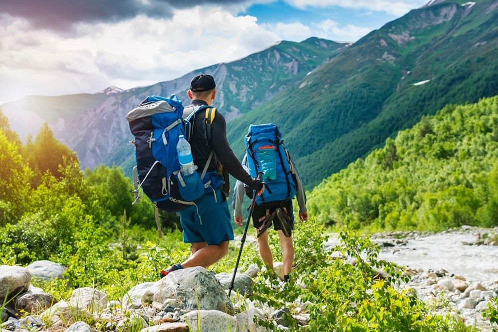 Travel Safety Tips: Essential Practices for Safe and Confident Journeys
